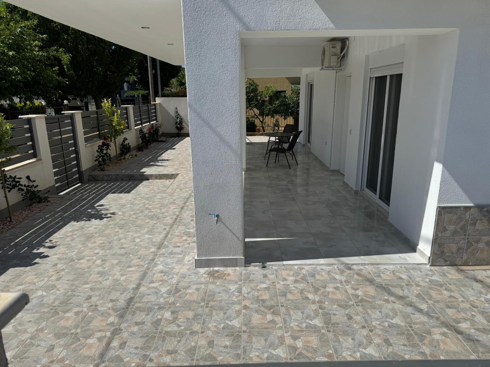 Adoniss Apartmentss Paralia Dionysiou Exterior photo